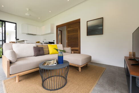 20180119-Thansamaay_living_beach-001