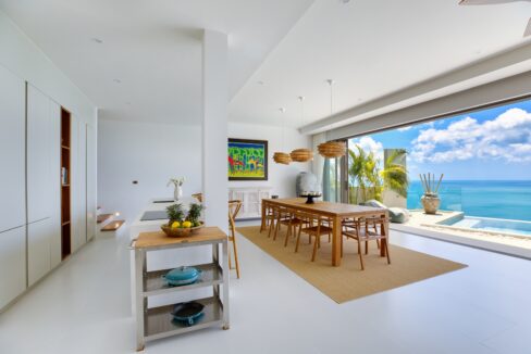 23FE30F3-30FF-41E7-B303-A61FB1950DAD