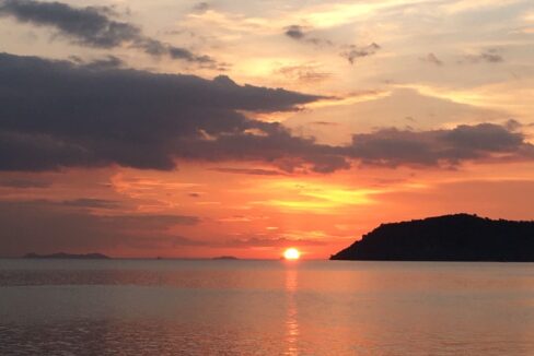 75772B85-48F3-4275-ABBC-0BD0DAF54F42