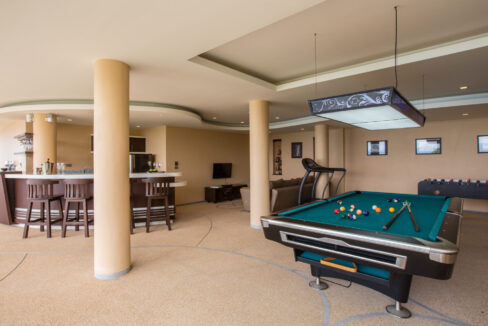 Akira_lounge_games-3