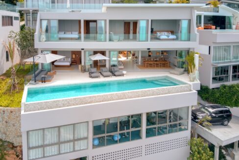 FCB733ED-7262-400A-AF2A-9C7132708760