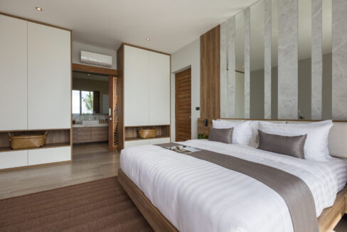 FCCDD79D-0CB3-4461-A536-07FC2403763D