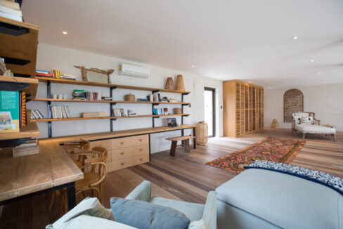 KohKoon_loft_office-8